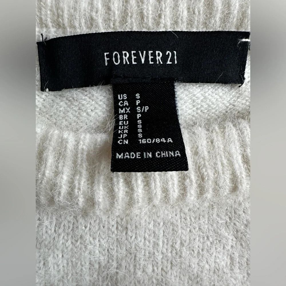 Forever 21 Cream Fuzzy Knit Sweater Soft Crewneck Pullover Women S - Picture 3 of 8